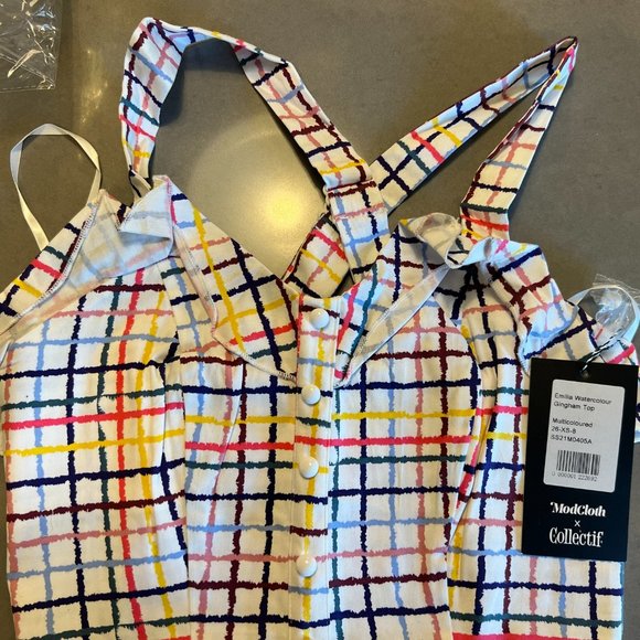 With Flying Watercolors Cropped Top - Picture 4 of 5